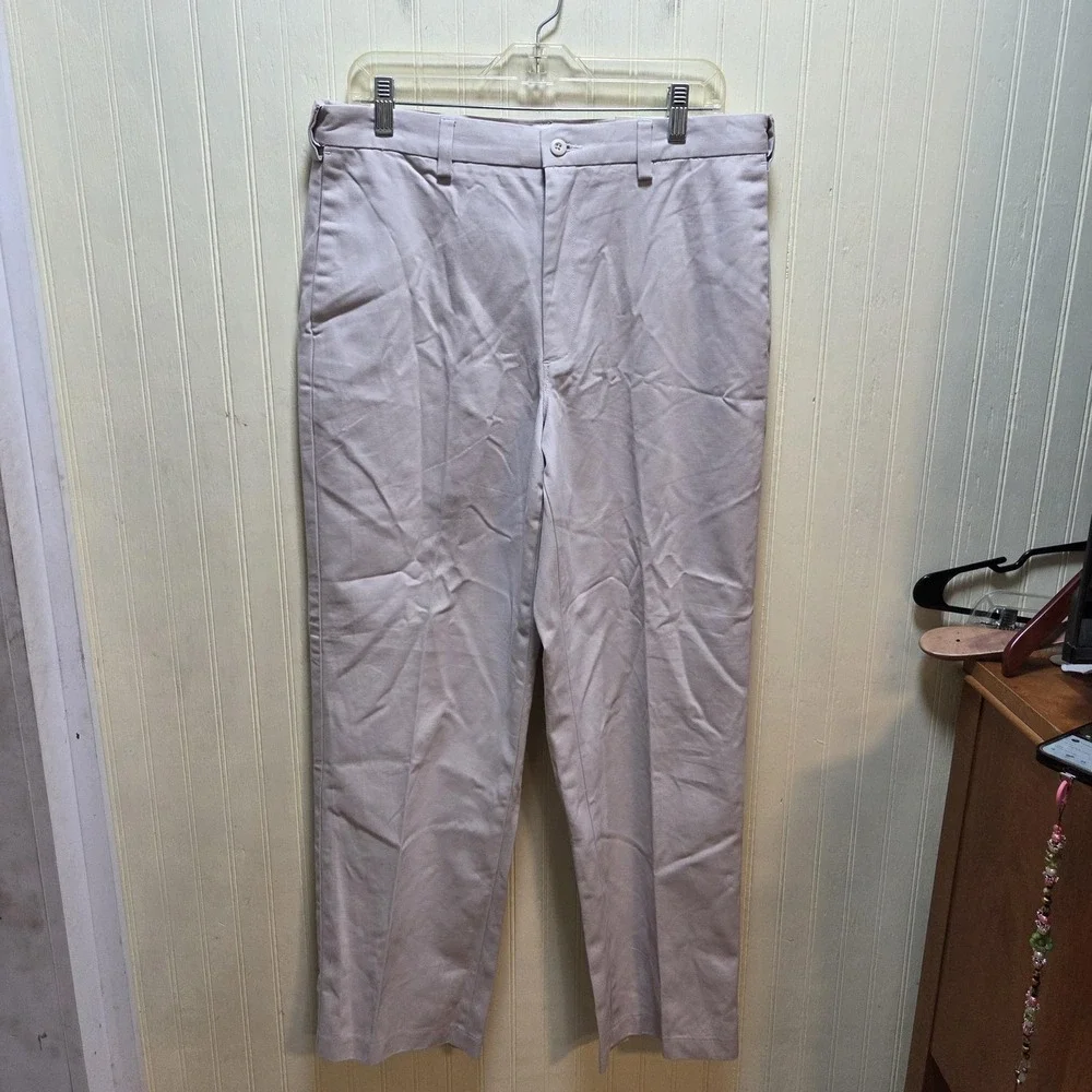 Haggar Pants Mens 32x29 Beige Flat Front Regular Fit Cotton Chino Khaki